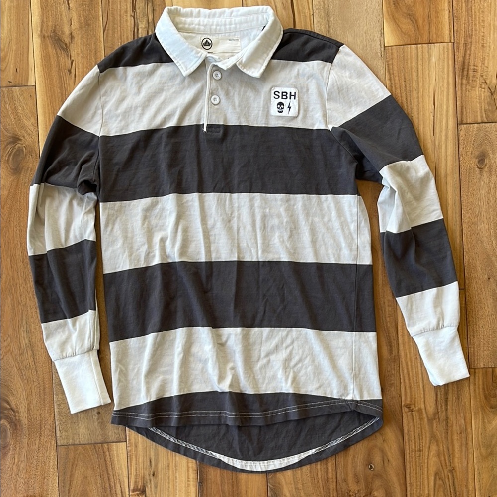 SPORT OF KINGS [SOKFY] Men's Taupe and Gray Striped Rugby